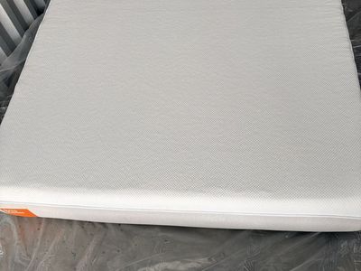 Queen Boring Memory Foam Mattress