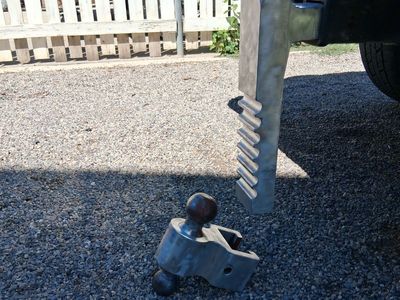 Andersen Rapid Hitch Adjustable Aluminum Trailer Hitch with Dual Ball
