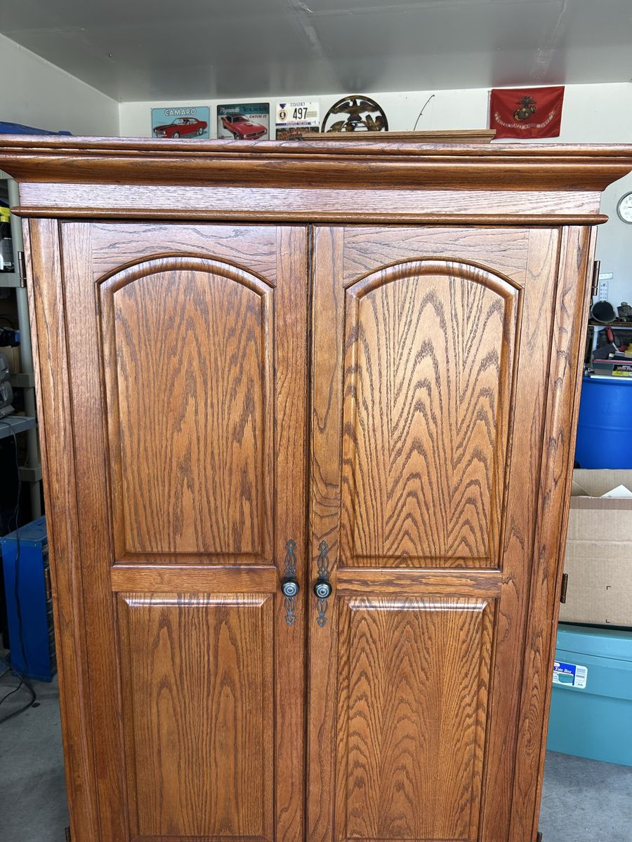 Wooden Armoire Desk/Entertainment Center - Versatile Storage & Workspace