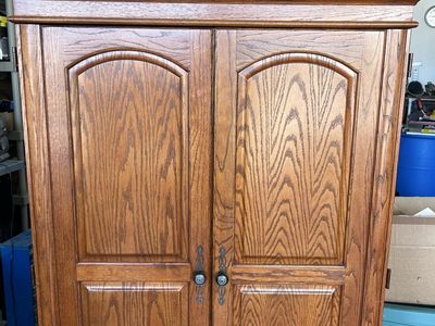 Wooden Armoire Desk/Entertainment Center - Versatile Storage & Workspace