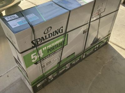 New Spalding 54 Basketball Hoop