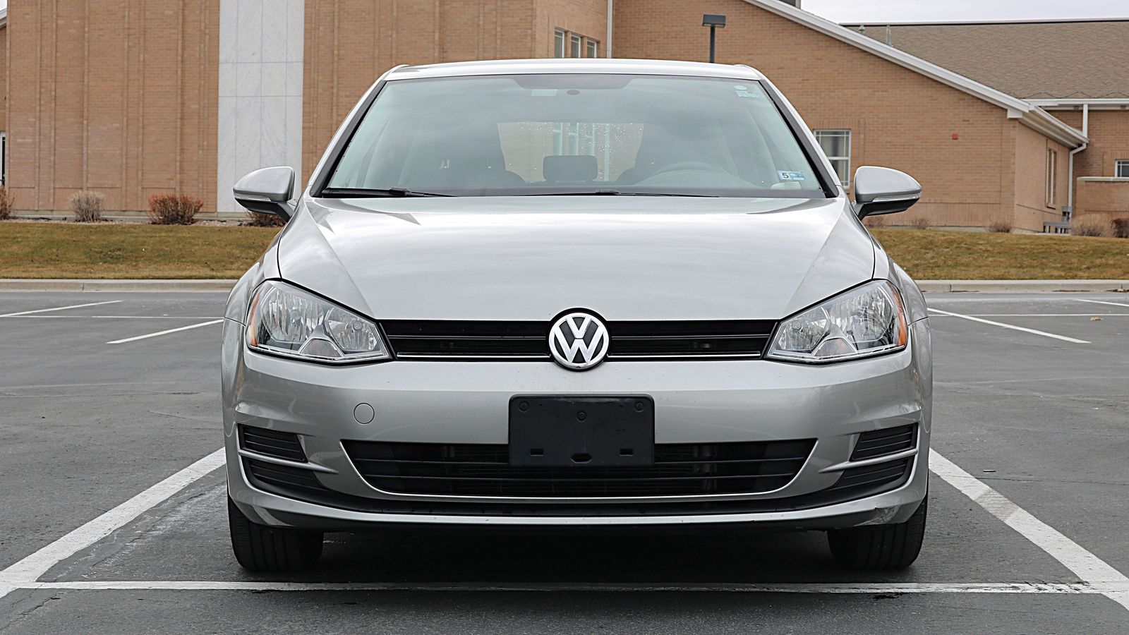 2017 Volkswagen Golf 