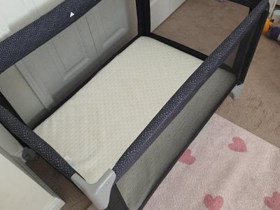 Portable Baby Pack and Play Crib with Mattress Pad
