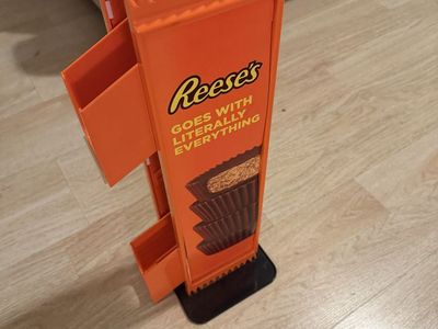 Reese's Candy Display Rack