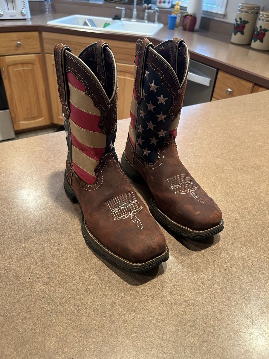 Women’s steel toe work boots