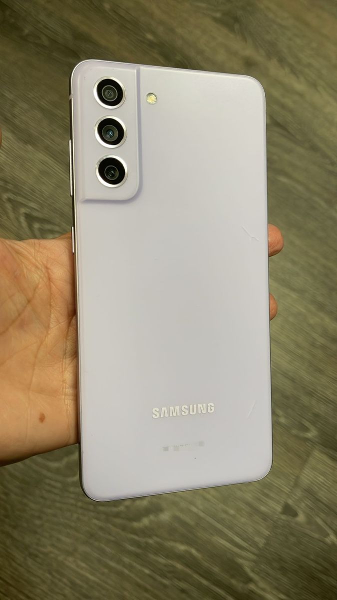 Samsung Galaxy S21FE 5G -128GB -Unlocked