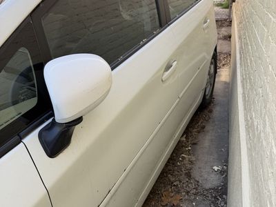 Parting Out 2011 Toyota Prius