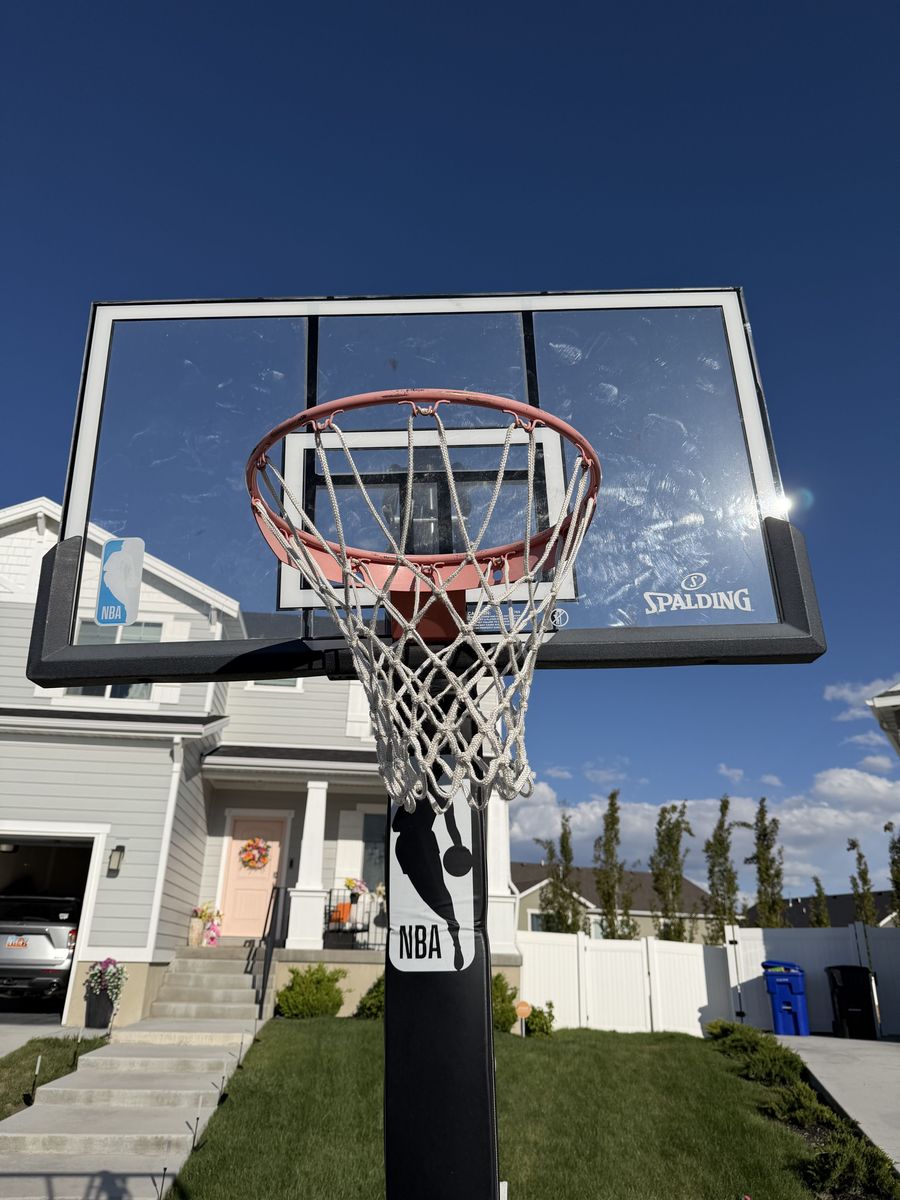 Used Spalding Basketball hoop