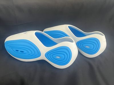 Crocs Ripple | White/Blue | Men's 11 | New in Box