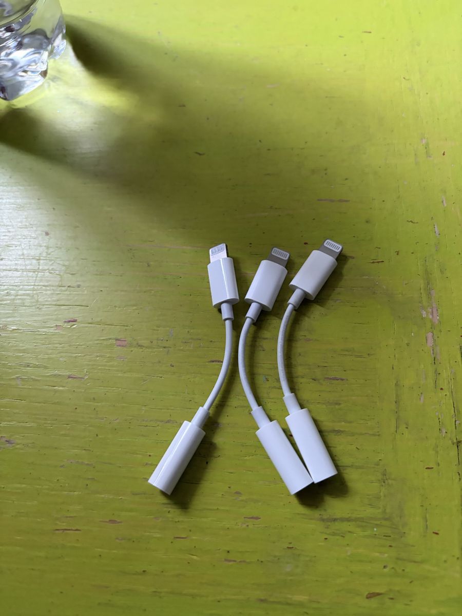 3x Apple Lightning to 3.5 mm Headphone Jack Adapters - Used iPhone/iPad Dongle