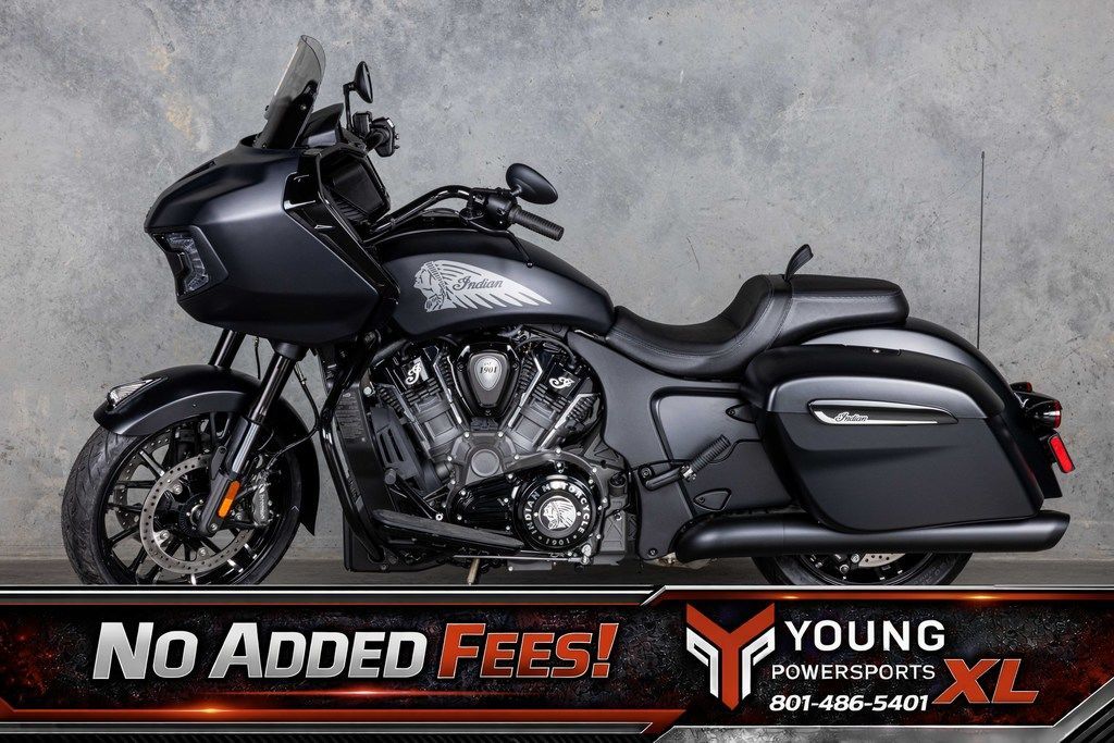 2026 Indian Motorcycle® Challenger® Dark Horse® Black Smoke