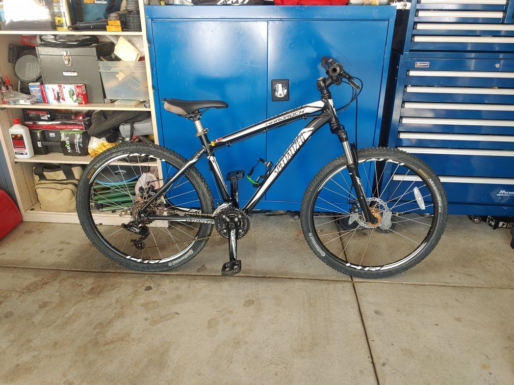 Specialized Hardrock Mountain Bike 26" Tires, Front Shocks, Disc Brakes