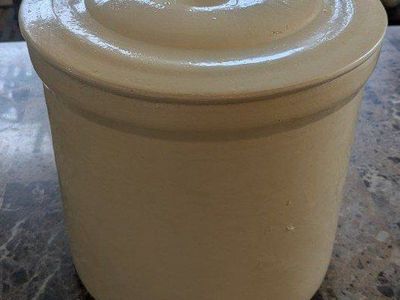 Antique Crock #2 with button knob lid MAKE OFFER
