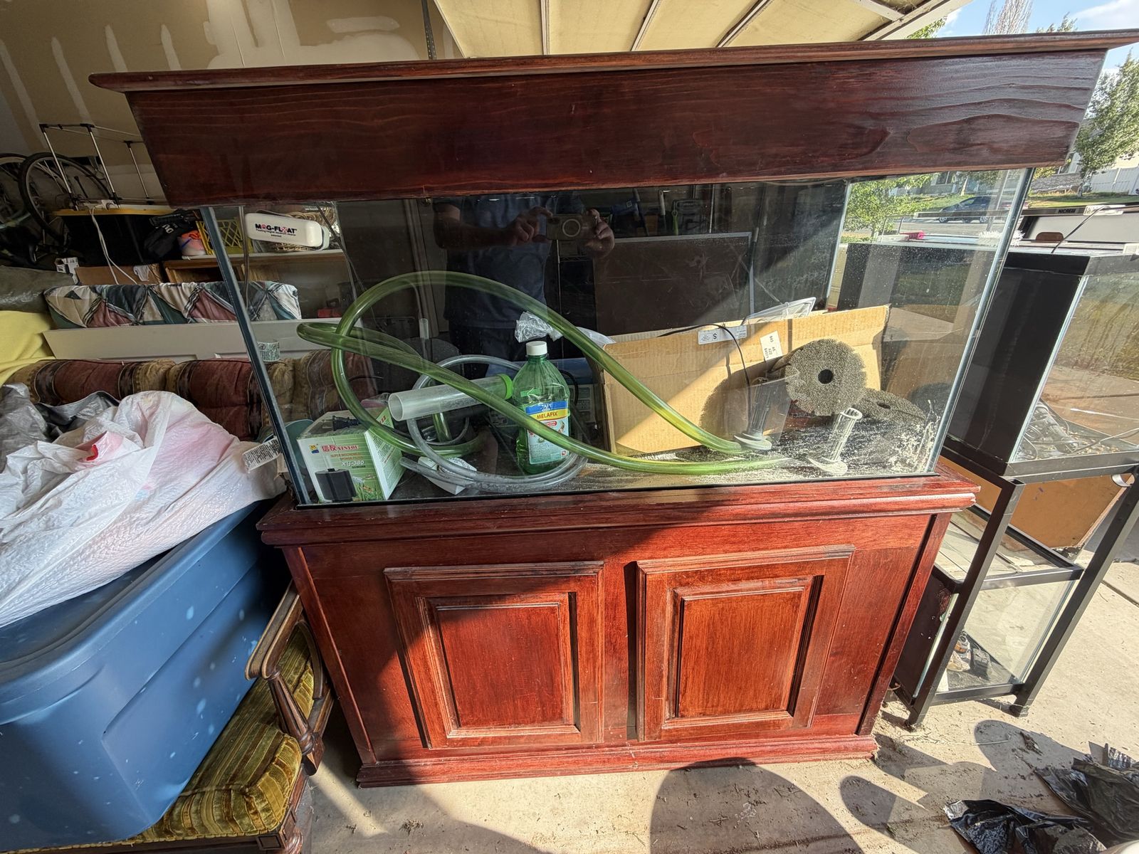 85 or 90 gallon Glass Aquarium Fish Tank Setup with Wooden Stand Cabinet Canopy Light & Accessories
