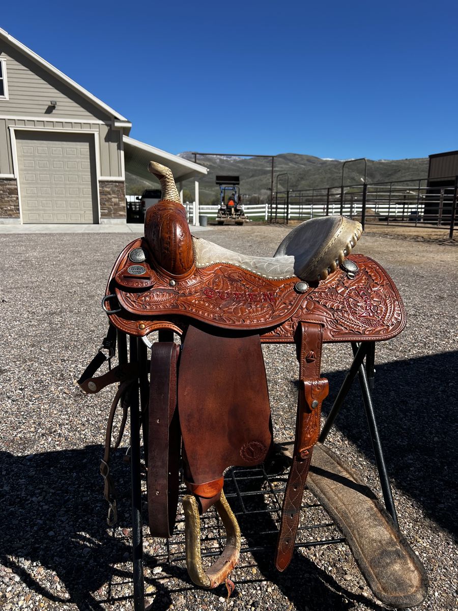Sharon Camarillo Barrel Saddle