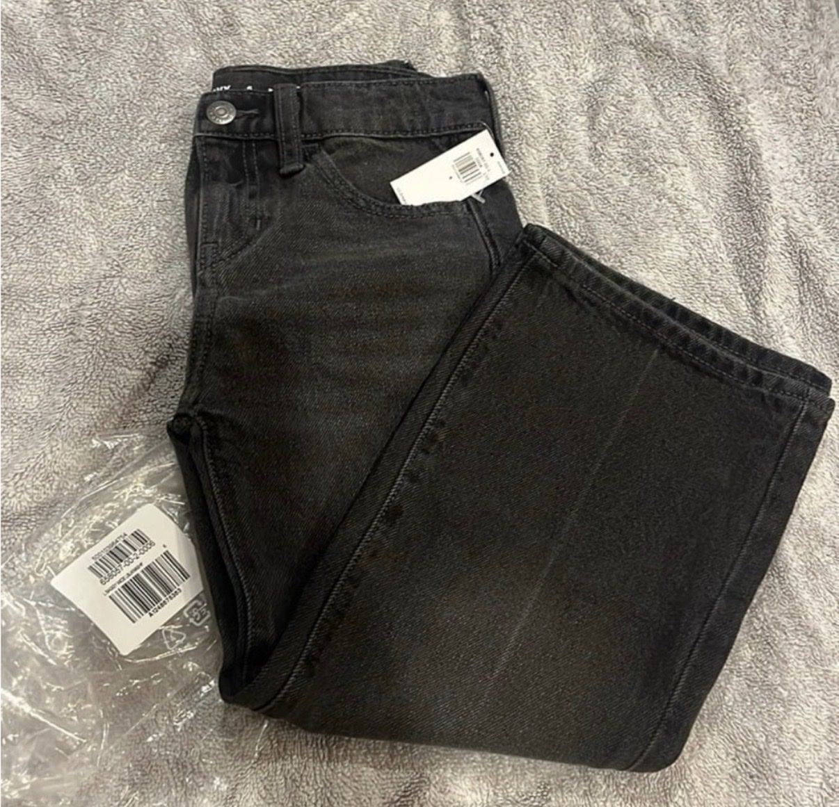 NWT- Girls baggy jeans size 6