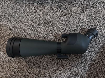 Like New 20-60x85 Spotting Scope with case