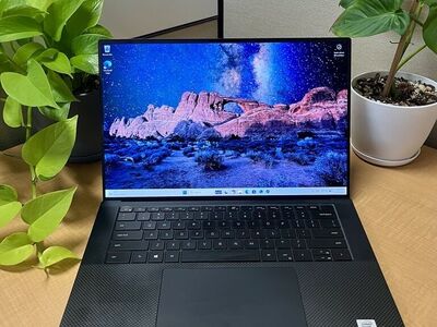 Dell Precision 5550 Laptop with Laptop Bag (10th Generation Intel Core i7-10750H, 6 Core, 15.6 FHD+ Display, 32 GB RAM)