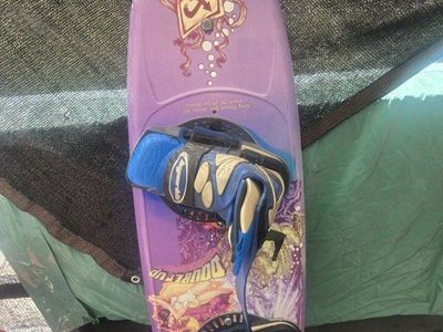 Double Up Wakeboard Greg Nelson Pro Series 132cm with Bindings - Purple