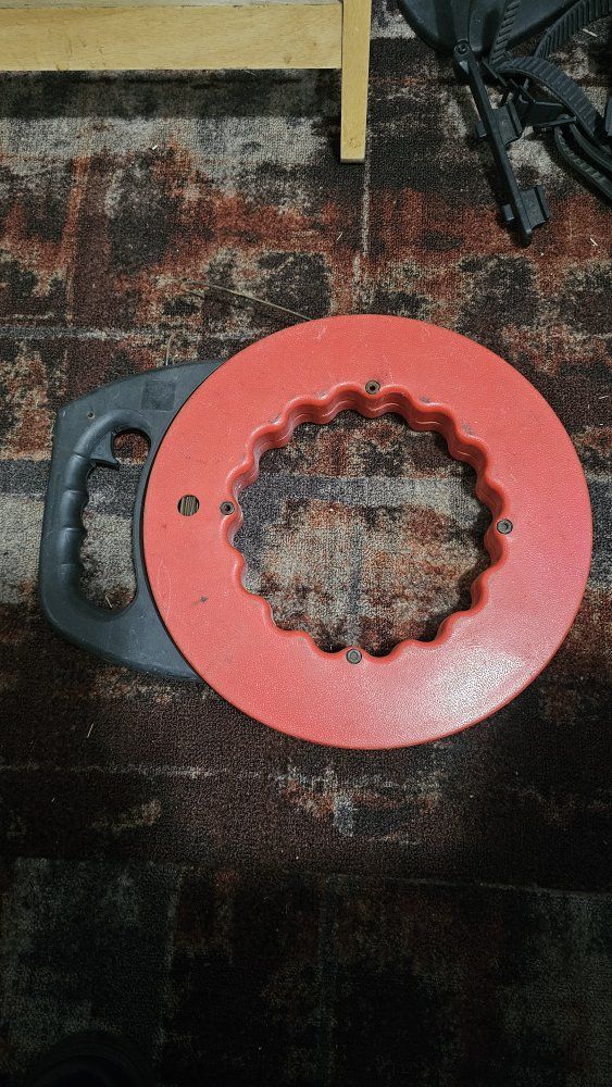 Steel Fish Tape Reel Wire Puller Tool with Ergonomic Handle