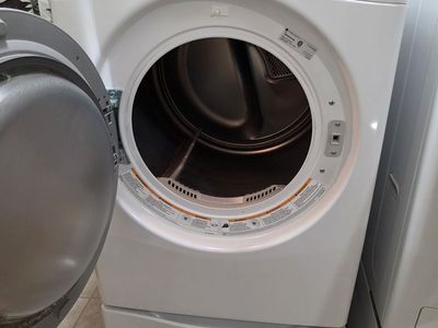 LG Extra Large Capacity Electric Dryer DLE2301W