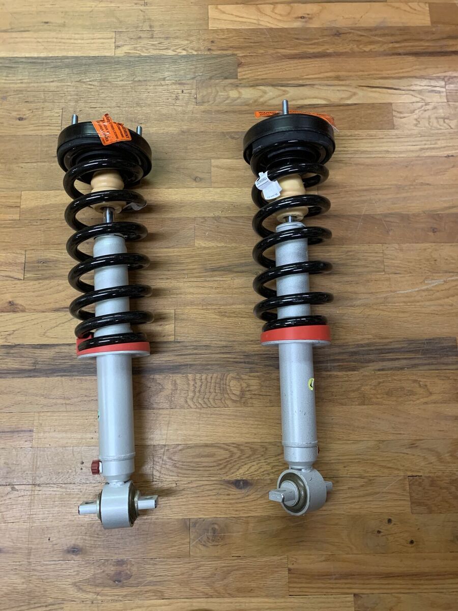 Rancho quickLIFT Loaded Leveling Kit (Pair) 2015-2020 Ford F150 F-150 4WD RS999945 & RS999946