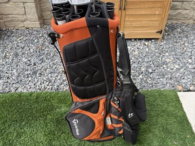 TaylorMade 300 Forged Iron Set with TaylorMade Cart Golf Bag