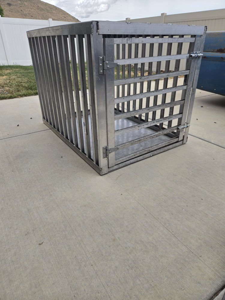 Heavy-Duty Aluminum Dog Crate/Kennel - Large, Secure Pet Enclosure