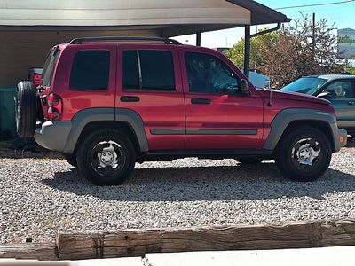 2005 JEEP LIBERTY Sport