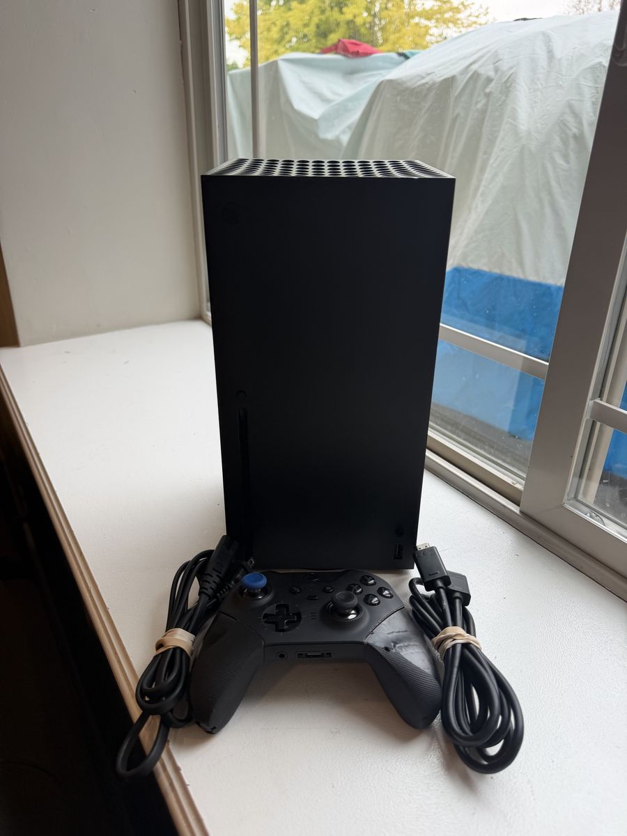 Microsoft Xbox Series X 1TB Gaming Console Bundle with Controller & Cables