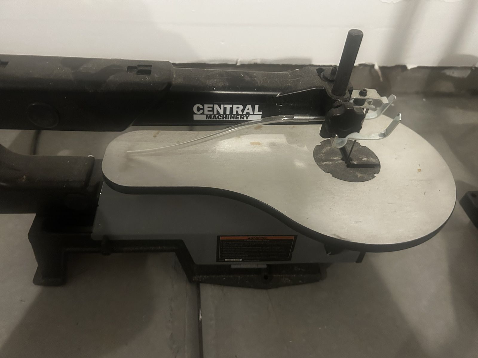 Central Machinery Scroll Saw - Woodworking Power Tool with Light