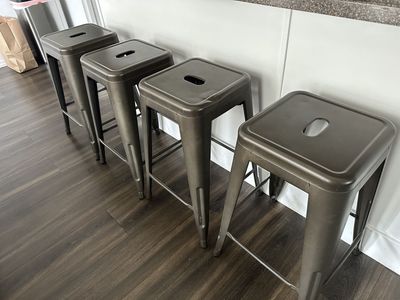 24-inch Steel Bar Stool - Set Of 4