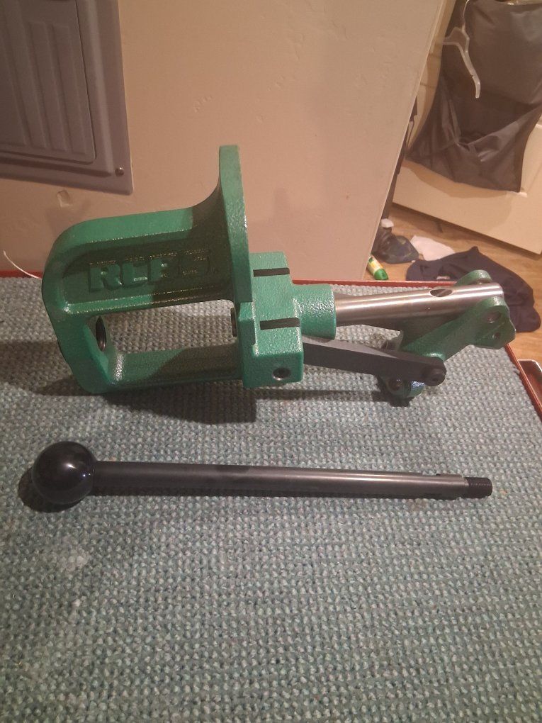 Rock Chucker II (RC2) single-stage reloading press