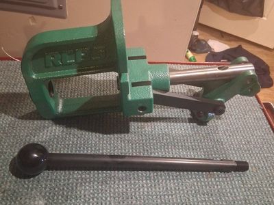 Rock Chucker II (RC2) single-stage reloading press