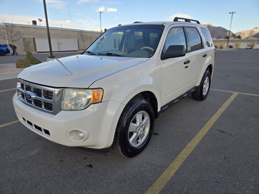 2010 FORD ESCAPE XLT