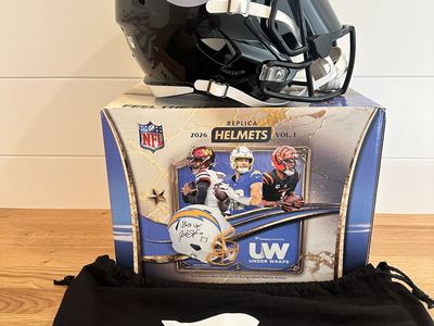 Jerome Bettis Signed Pittsburgh Steelers Full Size Speed Replica Helmet – Fanatics Certified