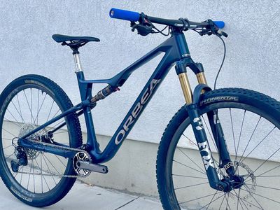2024 20lbs Orbea Oiz M-Team 120mm Full Carbon Race Build MTB Fox Kashima XTR