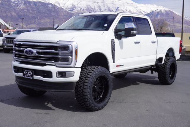 2025 Ford F-350 Super Duty Platinum