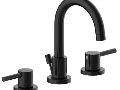 Eastport II 8 Matte Black Faucet