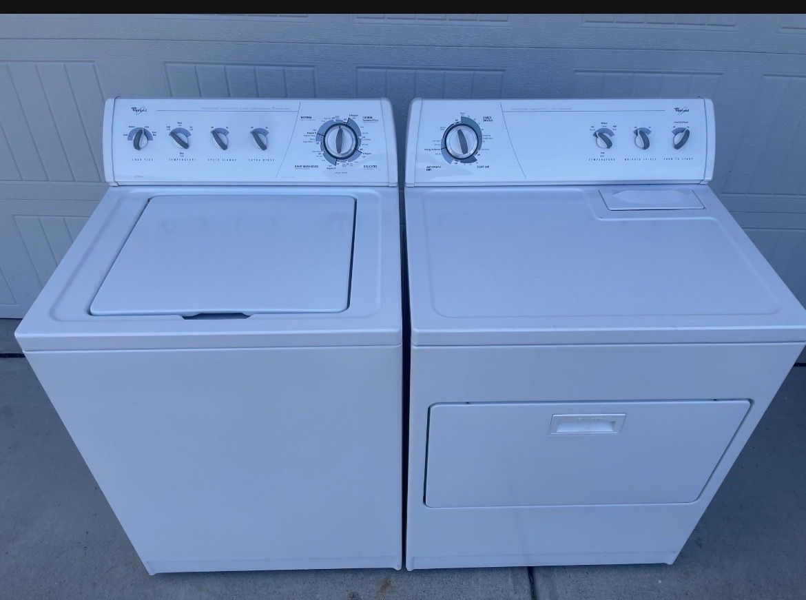 Whirlpool Washer & Dryer Set – Clean & Ready