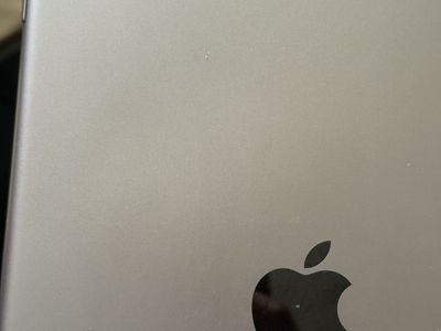 Apple iPad (7th Gen), cellular+wifi - so nice