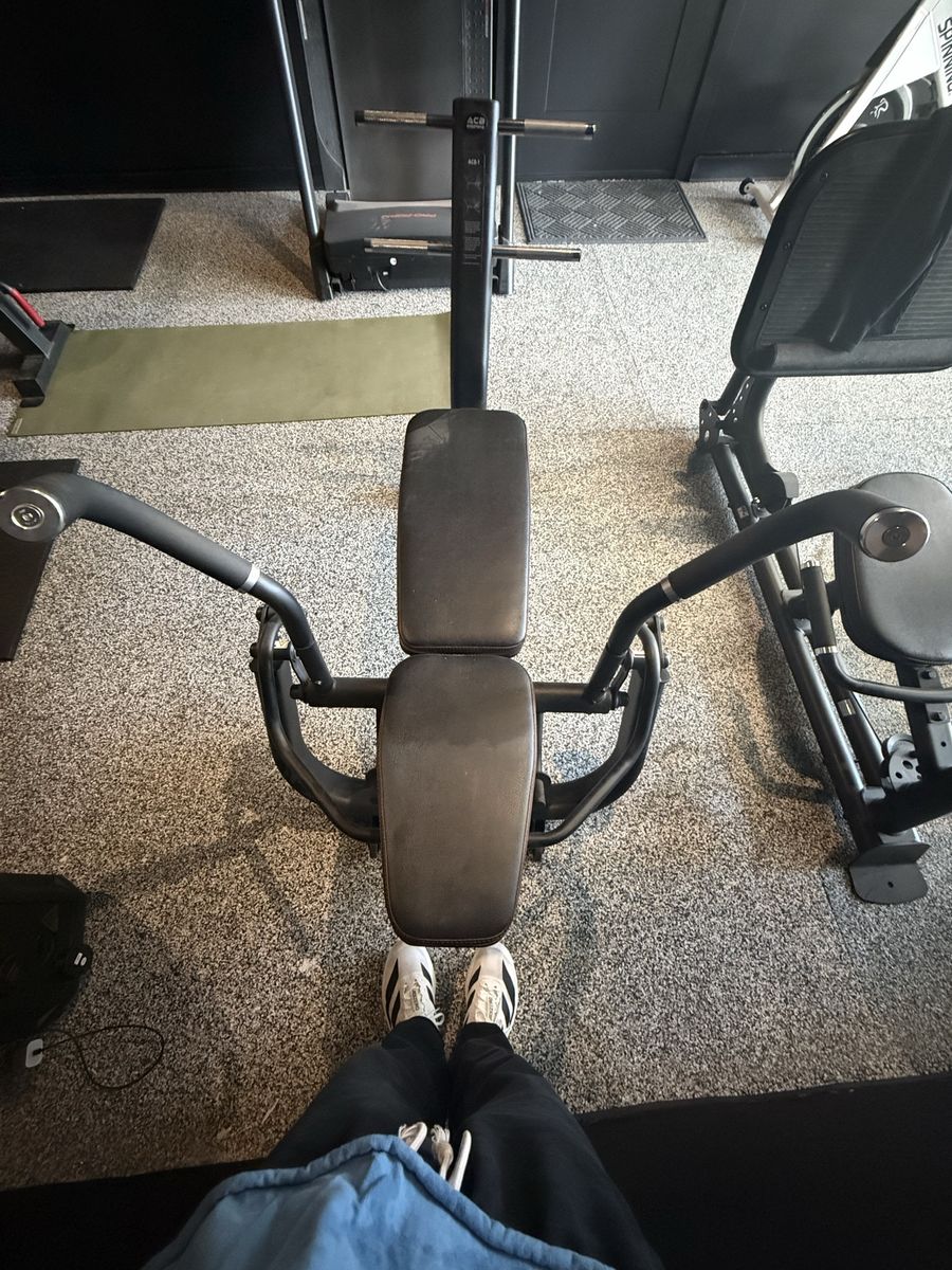 Ab Crunch Machine