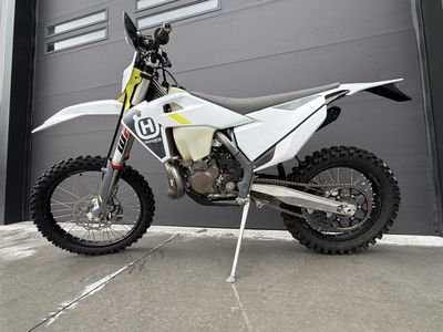 2022 husqvarna TE300i