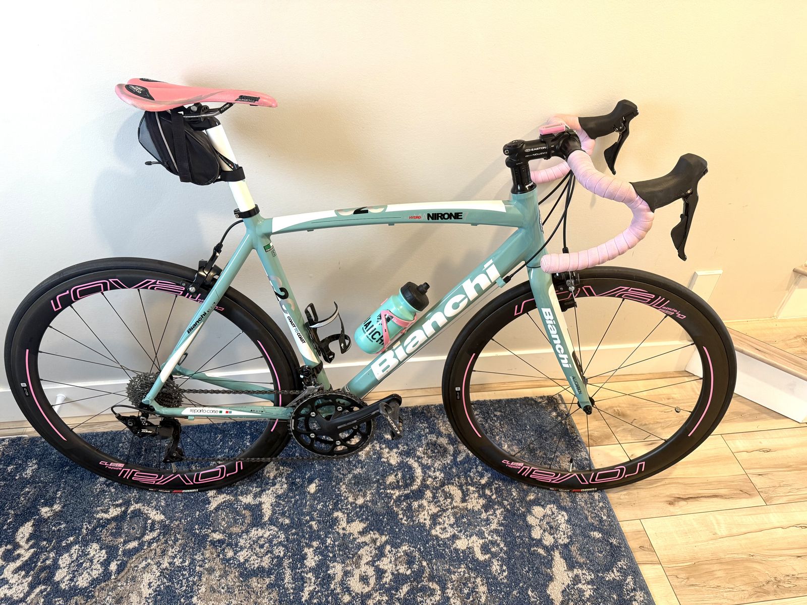 Bianchi Reparto Corse sz 57 Road Bike