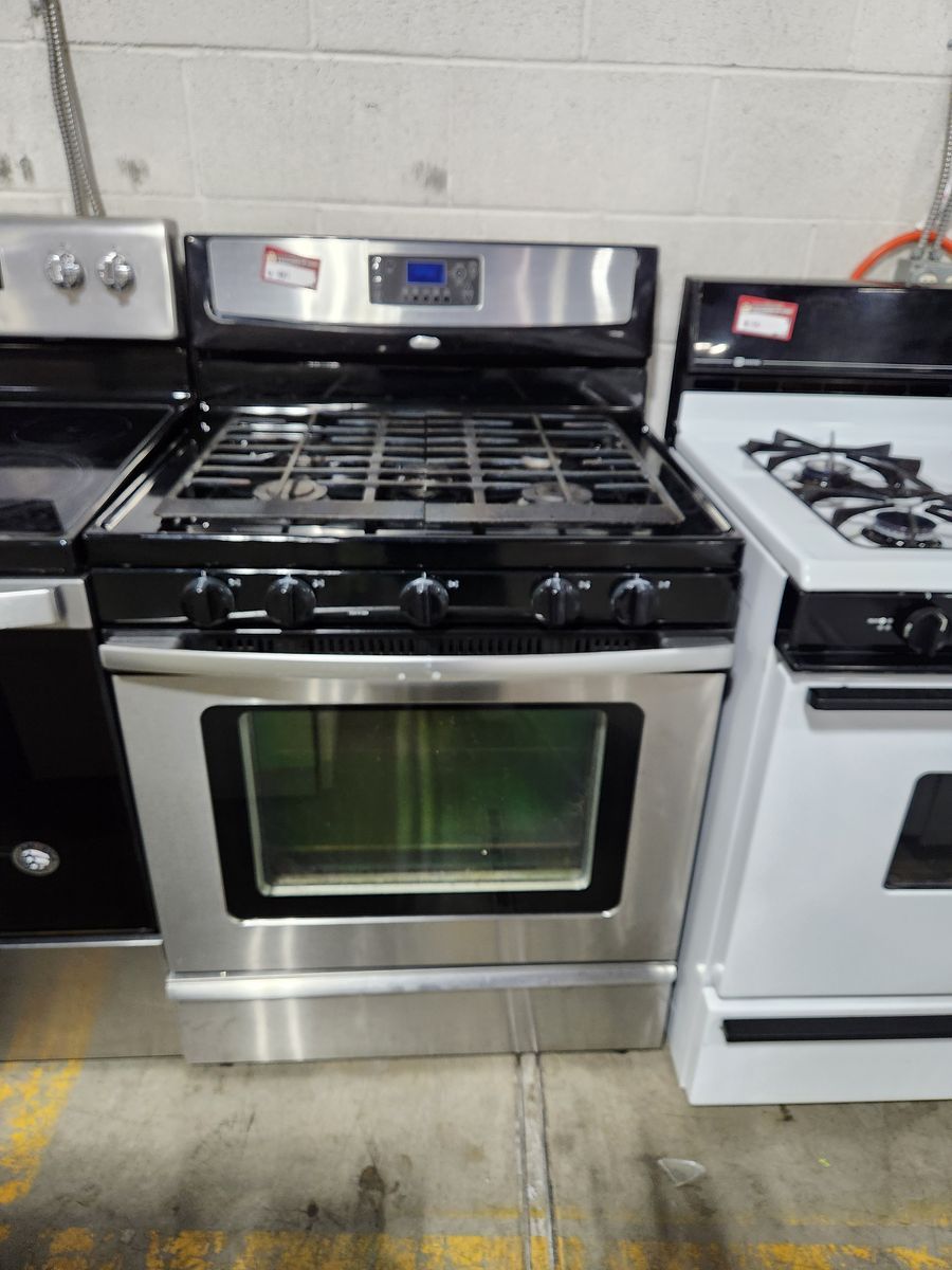 Whirlpool Stainless Steel Freestanding Gas Range Stove