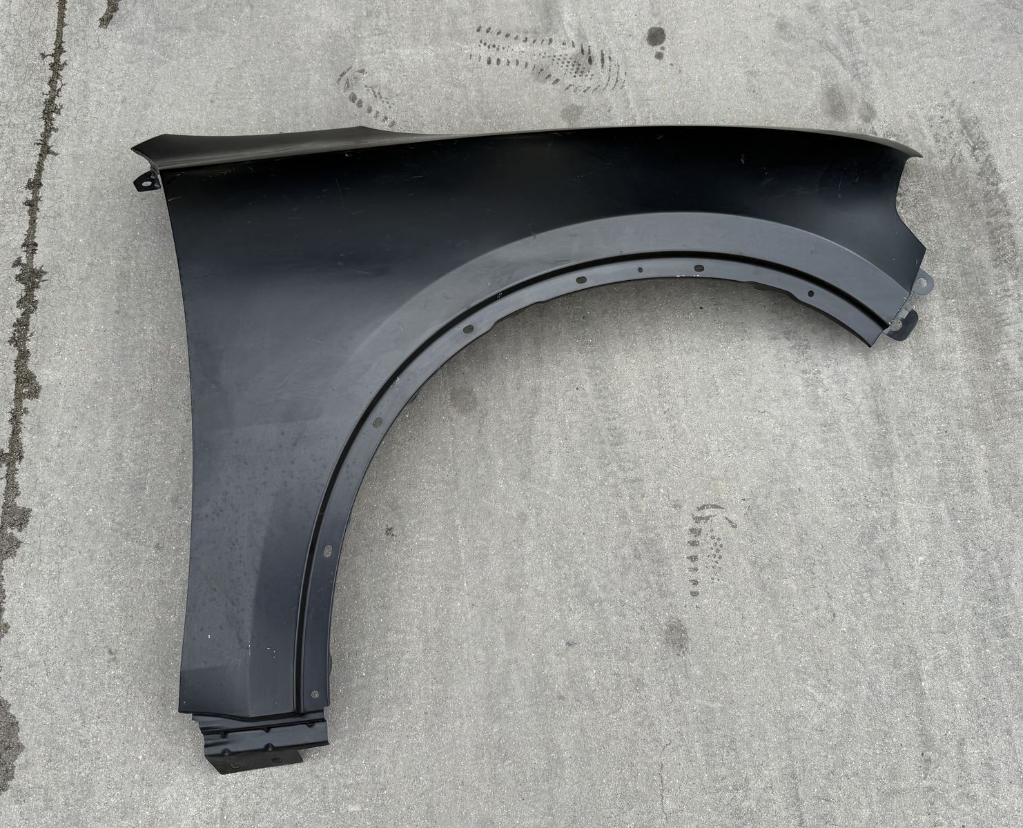 2011-2025 Dodge Durango Right Fender