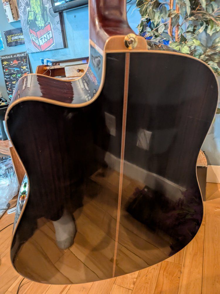 Main image 13