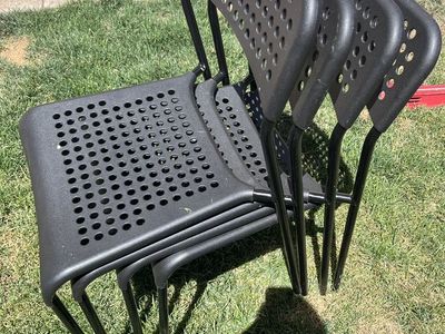 Chairs x4