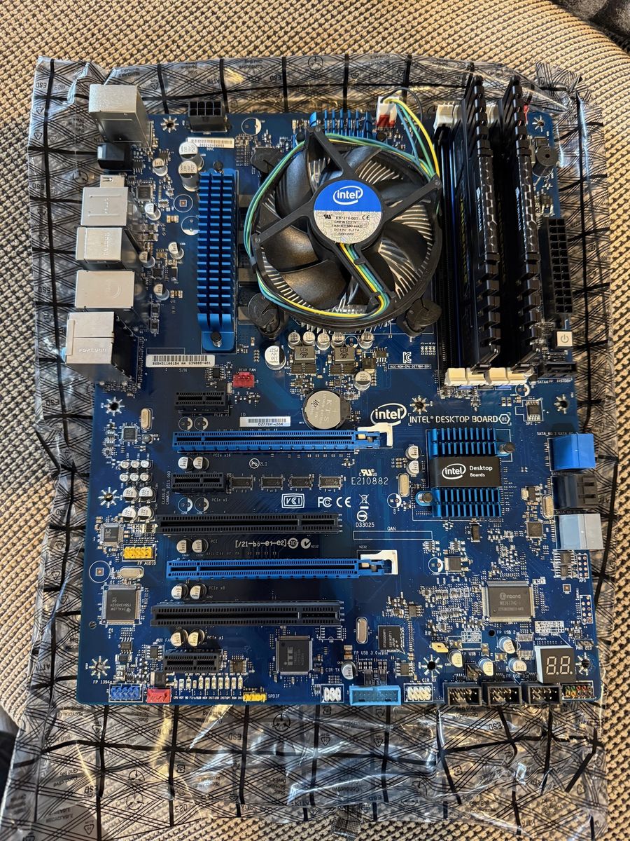Intel Motherboard, IT 3770K Processor