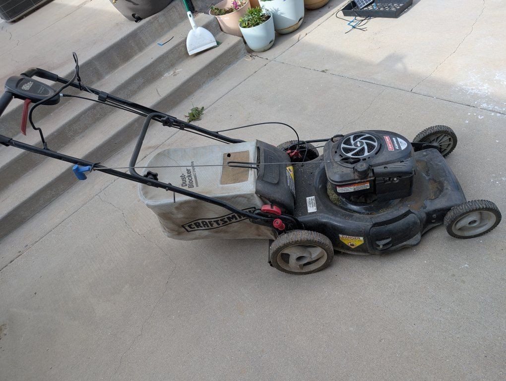 Craftsman Briggs & Stratton Mower